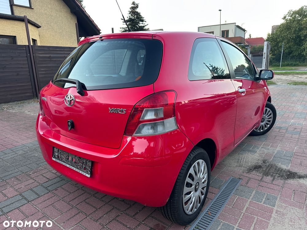 Toyota Yaris 1.0 VVT-i Cool - 5