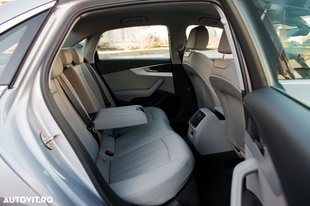 Audi A4 35 TFSI S tronic design - 21