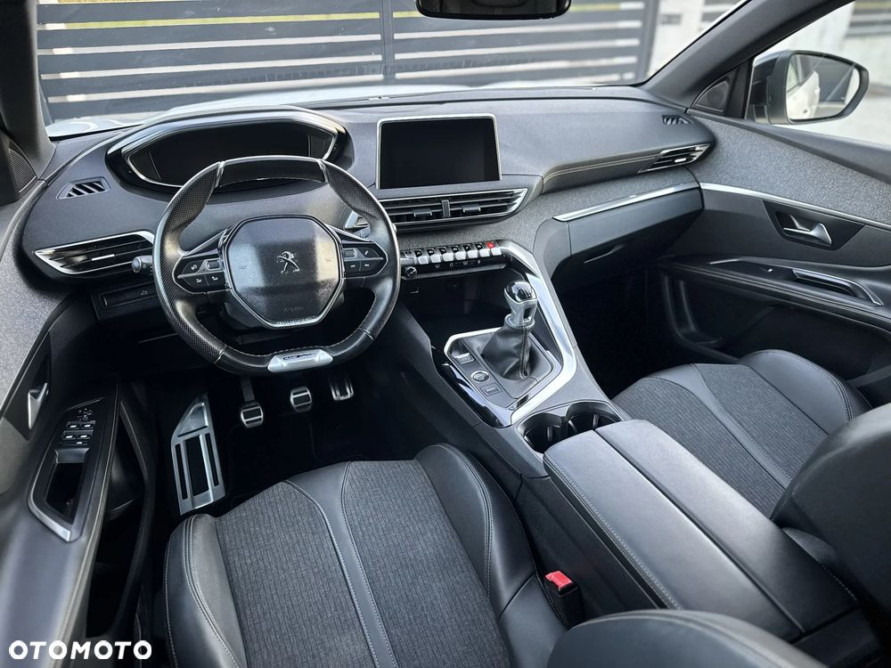 Peugeot 5008 1.2 PureTech GT S&S - 24
