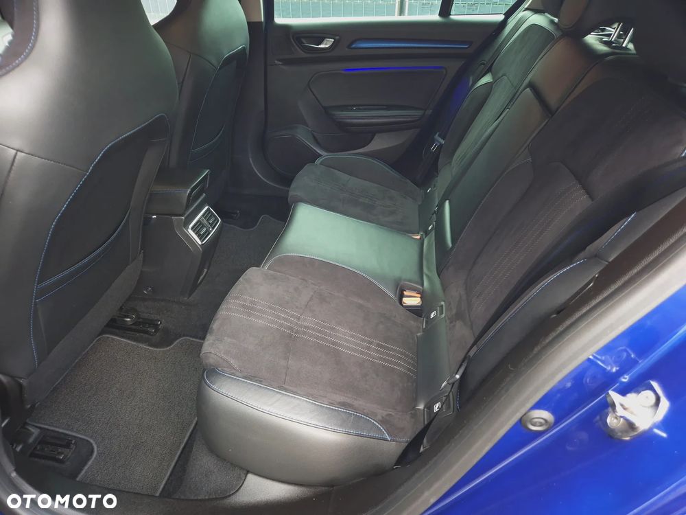 Renault Megane ENERGY TCe 205 EDC GT - 20