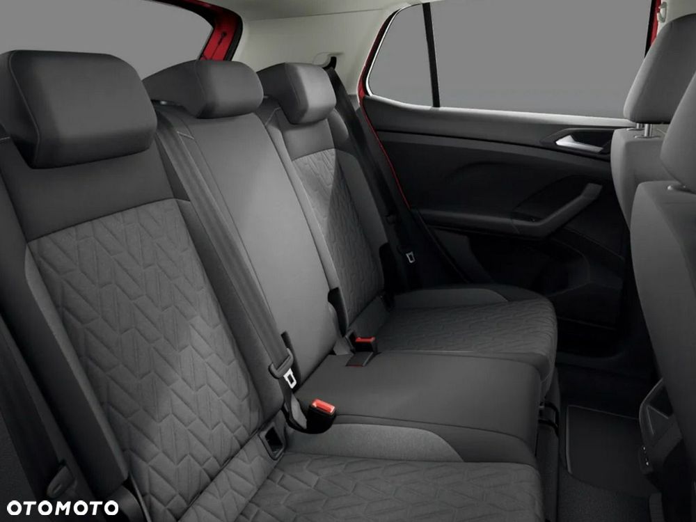 Volkswagen T-Cross - 14