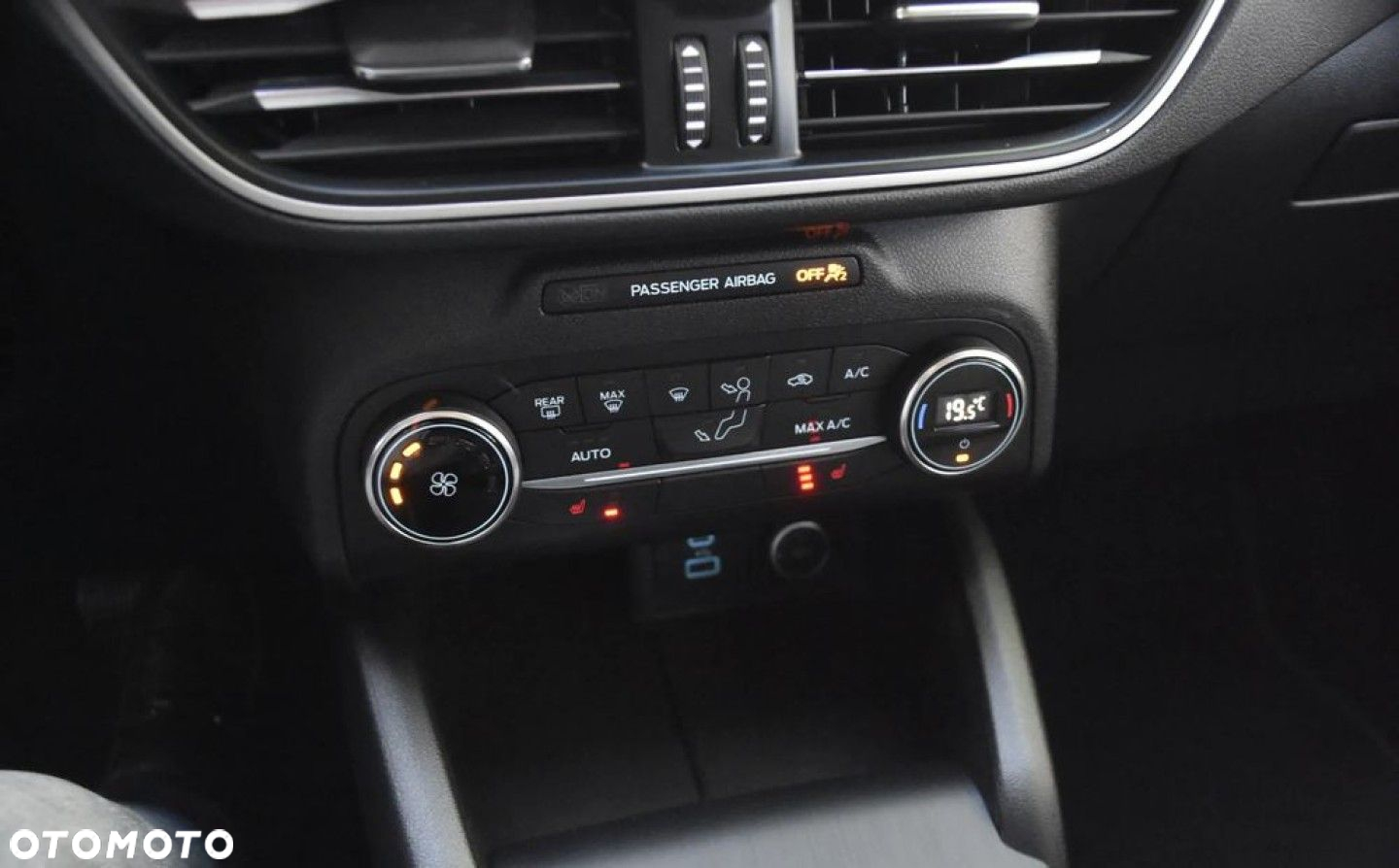 Ford Escape 1.5 EcoBoost AWD SE - 23