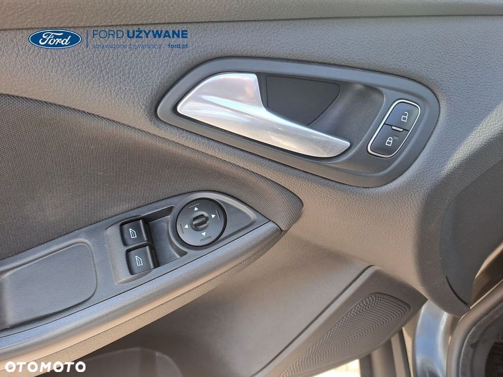 Ford Focus - 8