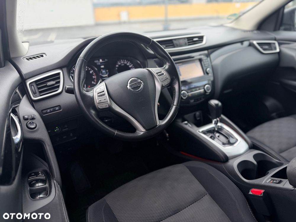 Nissan Qashqai 1.2 DIG-T N-Vision Xtronic EU6 - 9
