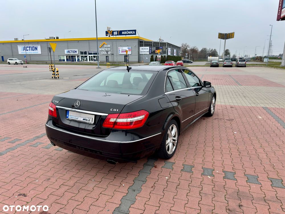 Mercedes-Benz Klasa E 350 CDI BlueEff Avantgarde - 4