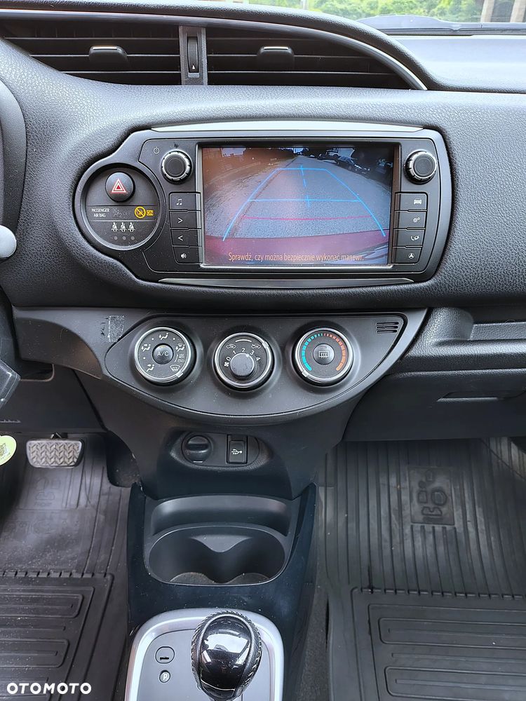 Toyota Yaris 1.33 Selection Platinum MS - 17