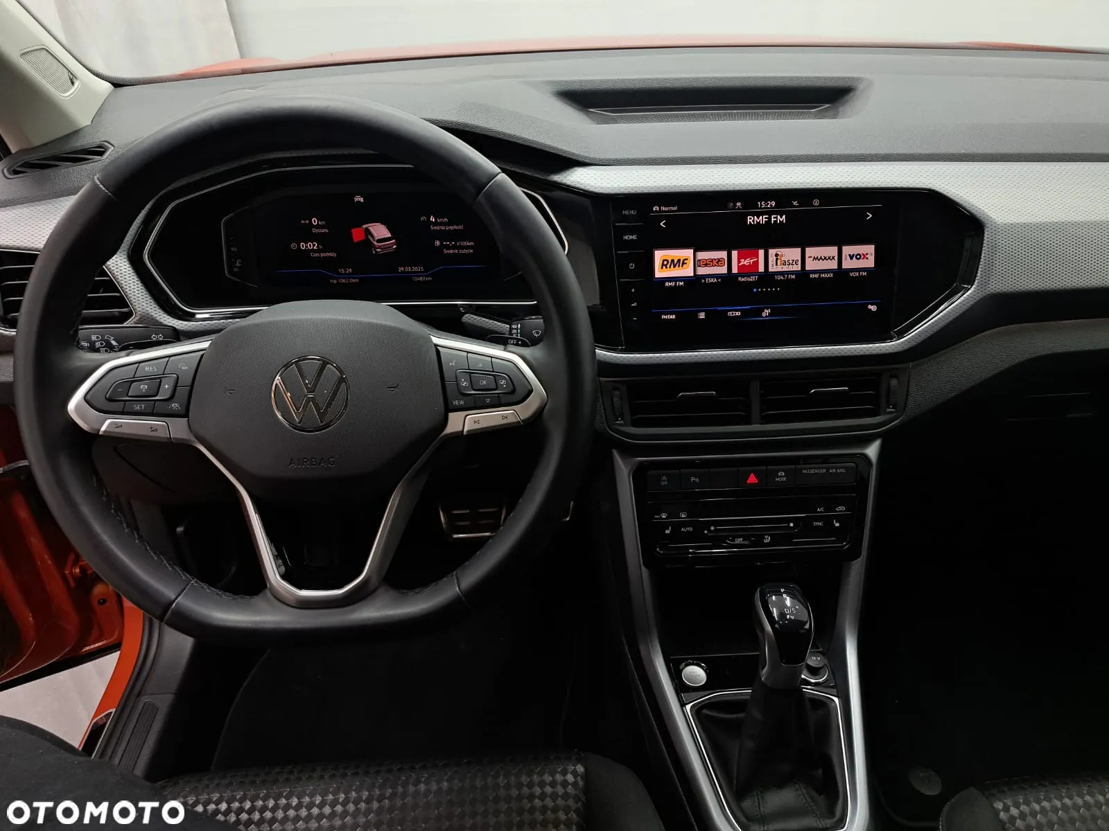 Volkswagen T-Cross 1.0 TSI Active DSG - 17