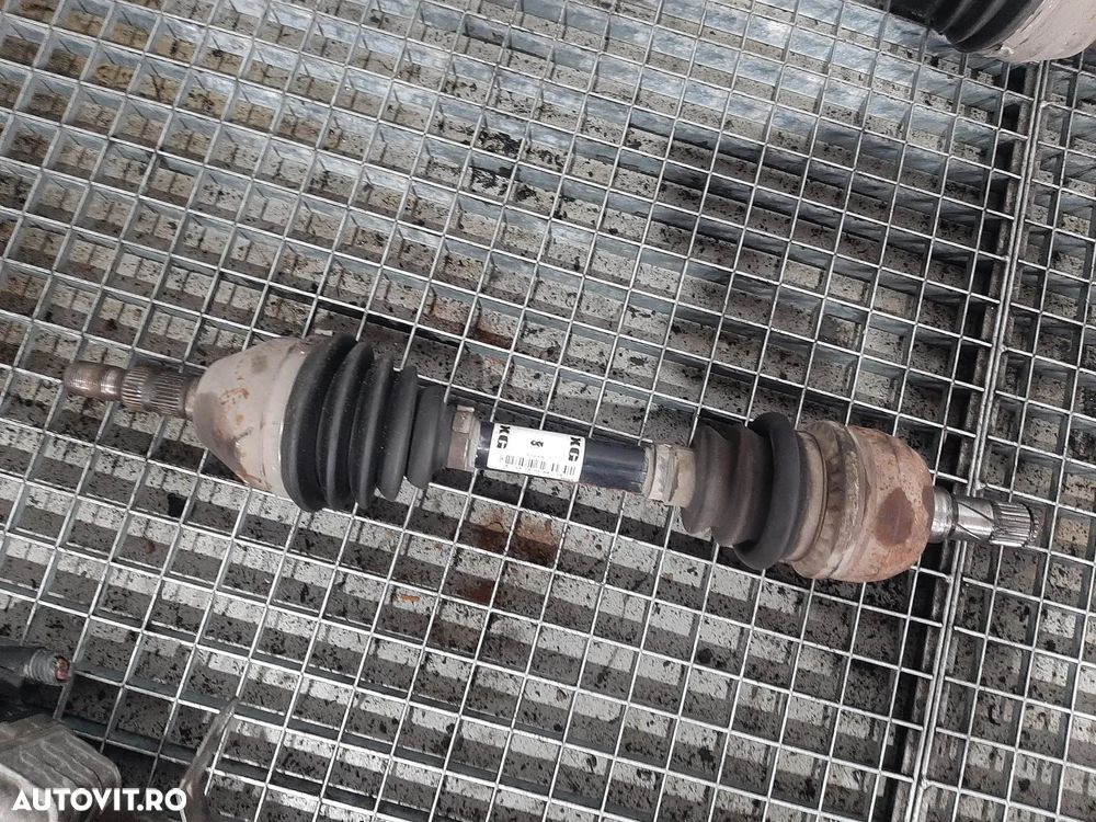 planetara stanga 1.7 cdti 6 trepte  opel astra h  13245912 - 1