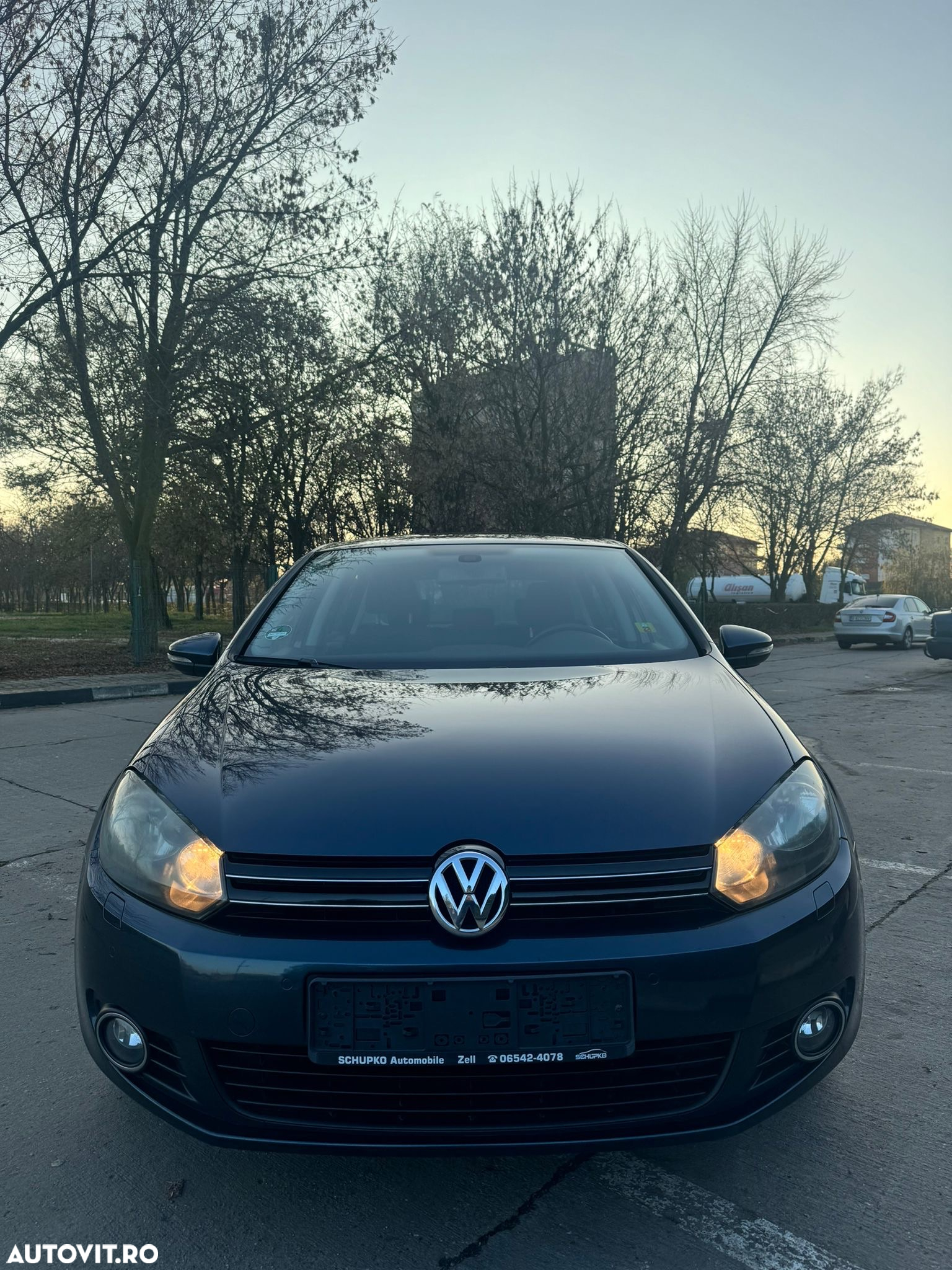 Volkswagen Golf 1.2 TSI BMT Highline - 3