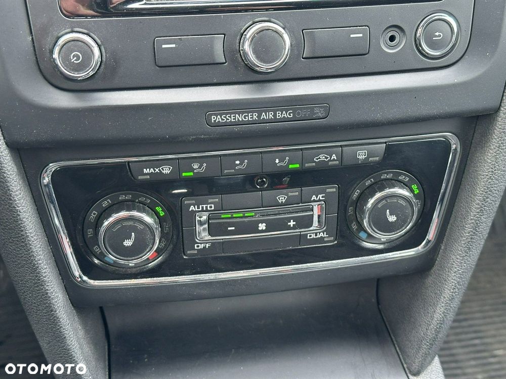 Skoda Superb 2.0 TDI Elegance DSG - 14