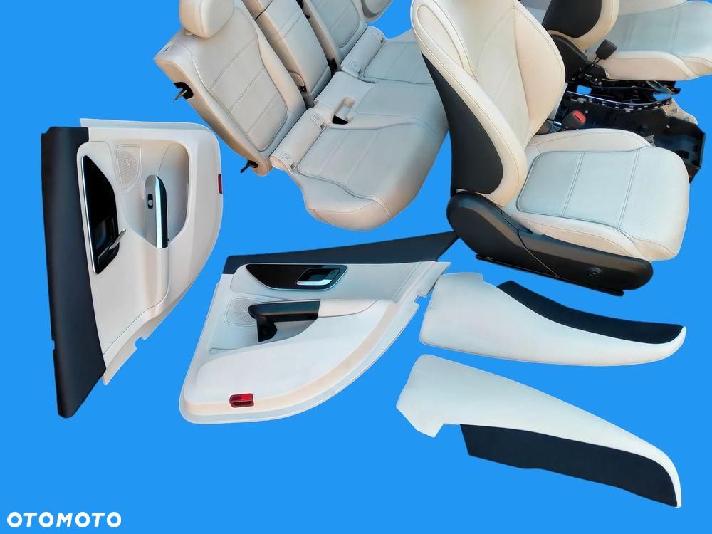 Mercedes W206 SEDAN AVANTGARDE Fotele Przód Kanapa Boczki Drzwi Tapicerki - 3