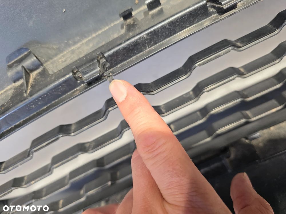 BMW F32 / F33 / F36 M-PAKIET 13- ZDERZAK PRZEDNI PRZÓD NA 6xPDC + KRATKA ŚRODKOWA NR 51118054502 / 8054502 NR AUKCJI NZ2294 - 36
