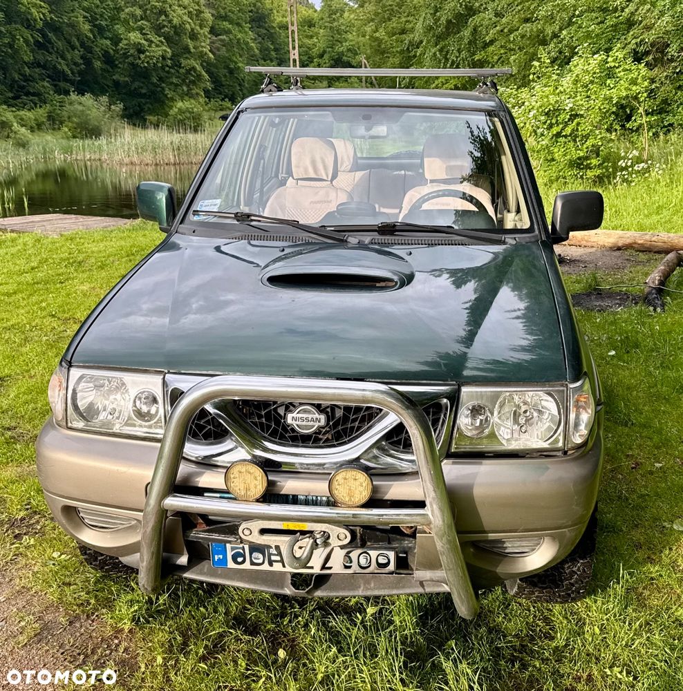 Nissan Terrano 2.7 TDi Elagance - 1