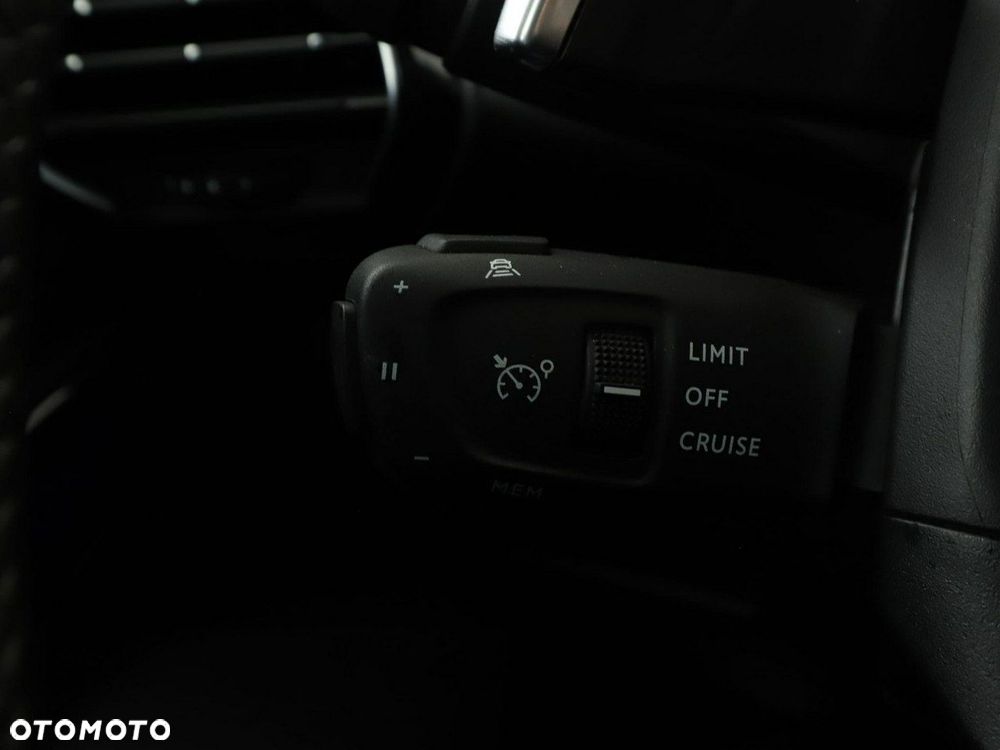 DS Automobiles DS 7 Crossback 1.6 PureTech GPF Grand Chic - 38