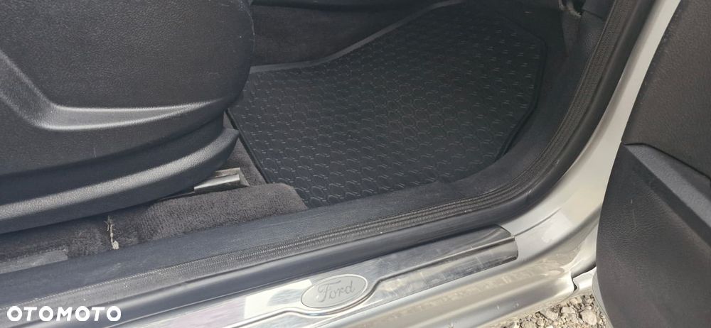 Ford S-Max 2.0 TDCi Titanium - 32