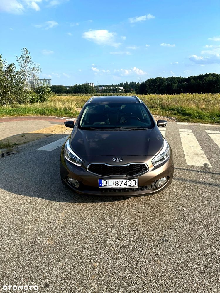 Kia Ceed 1.6 GDI ISG SW Spirit - 2