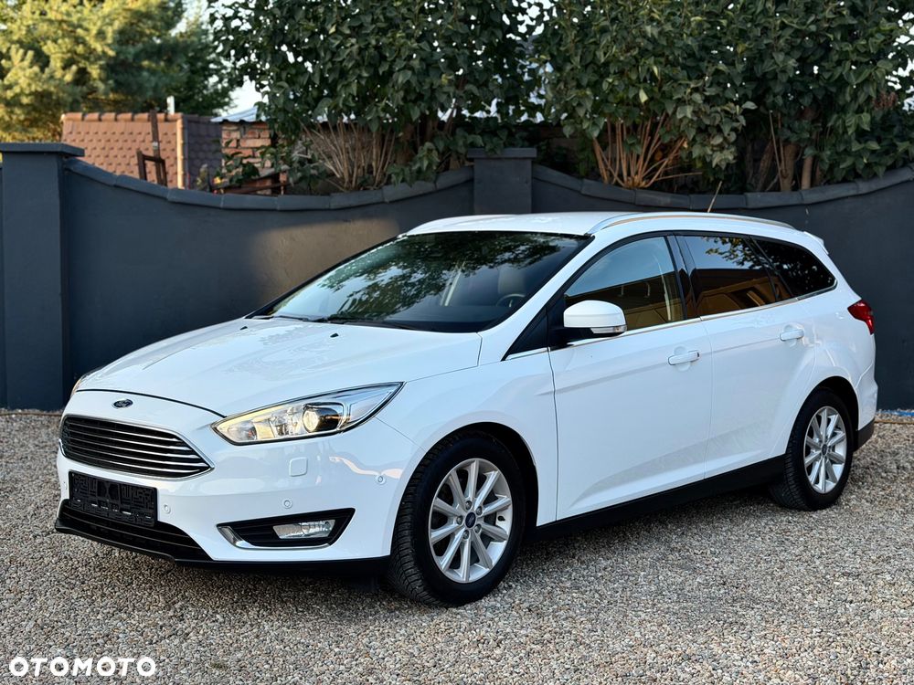 Ford Focus 1.0 EcoBoost STart-Stopp-System TITANIUM - 3