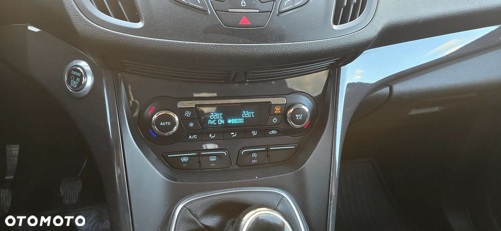 Ford Kuga 2.0 TDCi 4WD Titanium Plus - 14