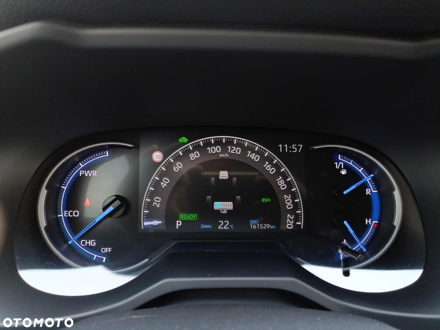 Toyota RAV4 - 21