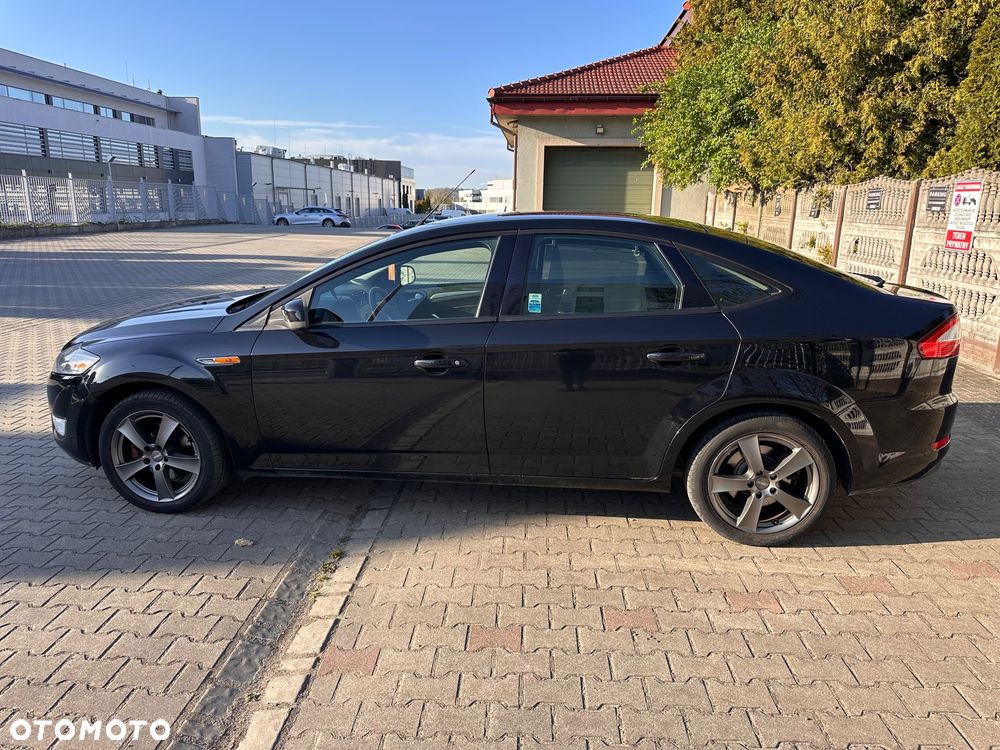 Ford Mondeo 2.0 Gold X - 33