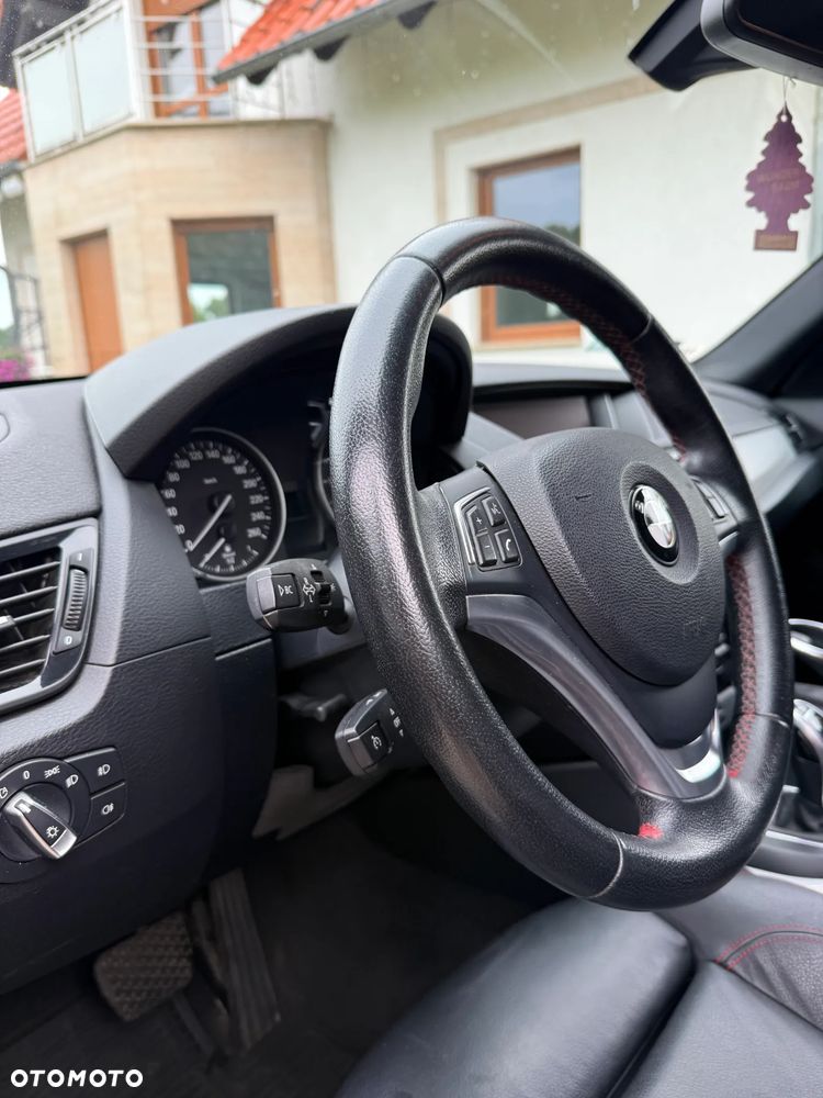 BMW X1 xDrive20d Sport Line - 8