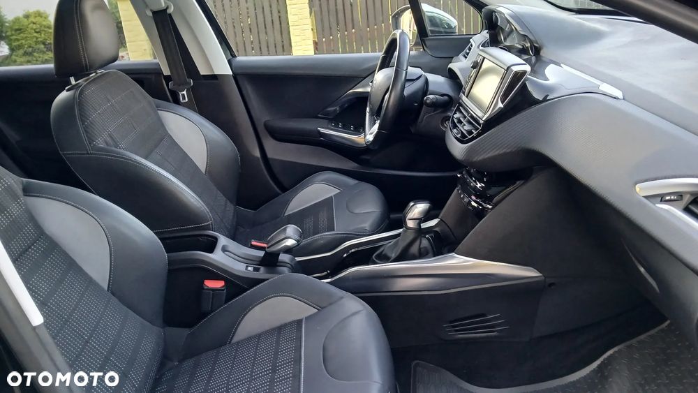 Peugeot 2008 1.6 VTi Active - 30