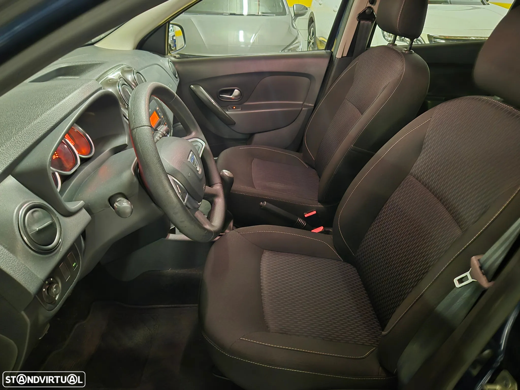 Dacia Sandero 0.9 TCe Comfort - 10