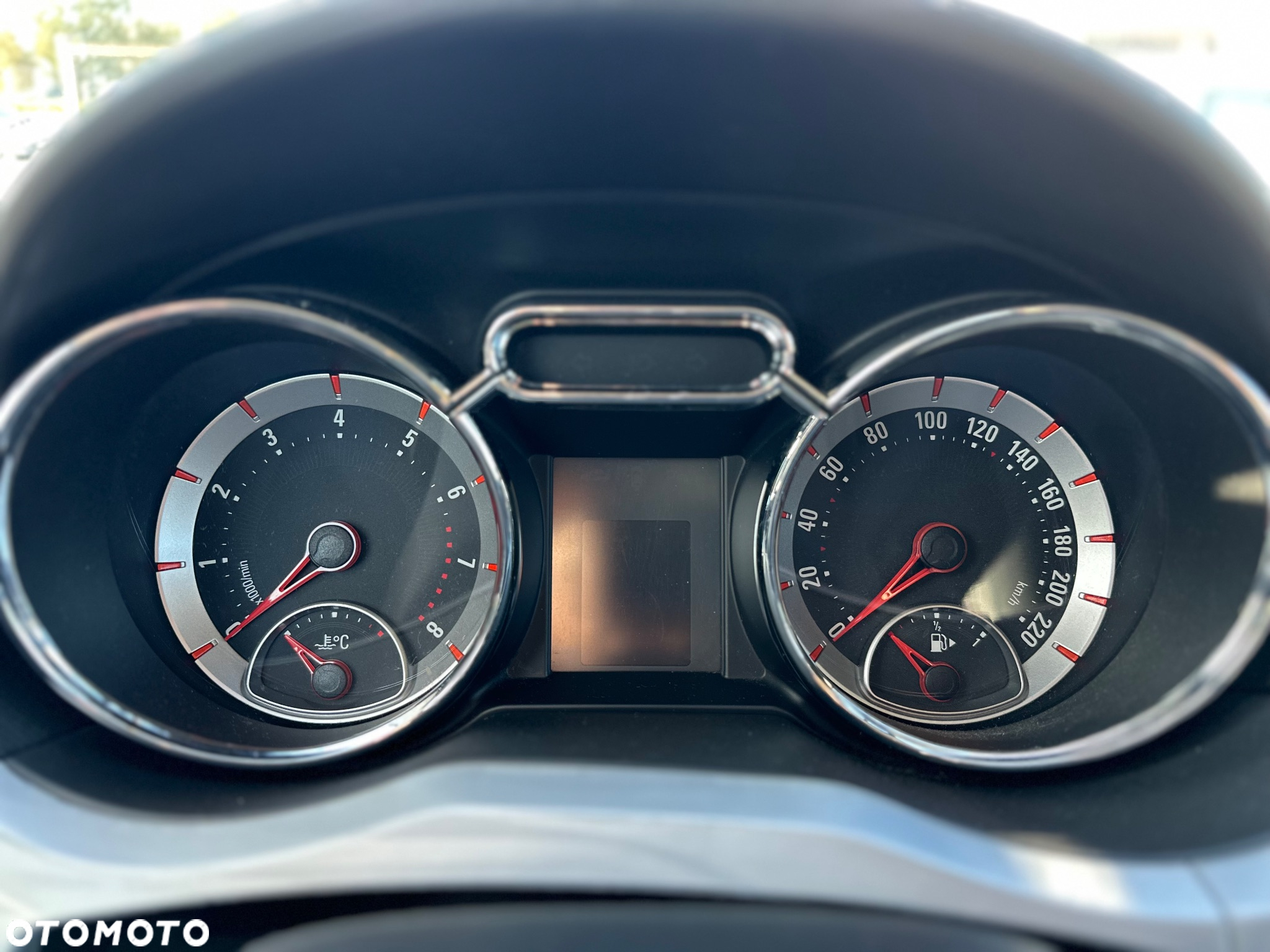 Opel Adam 1.4 White Link - 17