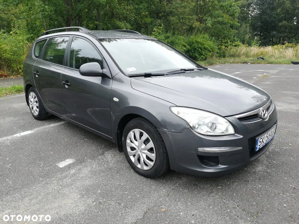 Hyundai i30 1.6 Classic + - 2