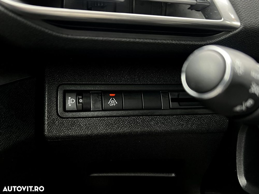 Peugeot 3008 - 23