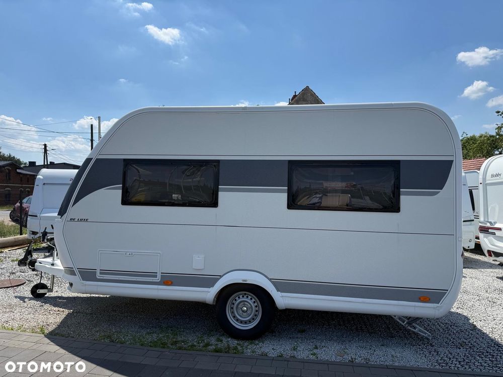 Hobby De Luxe 400 SFE - 2