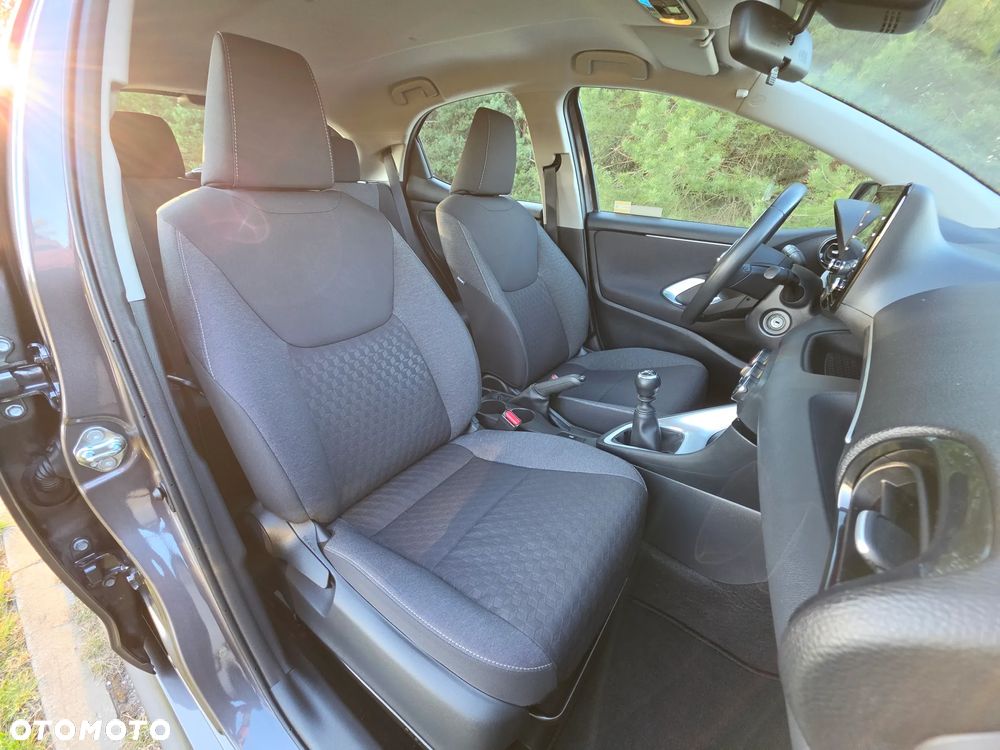 Toyota Yaris 1.5 Comfort - 28