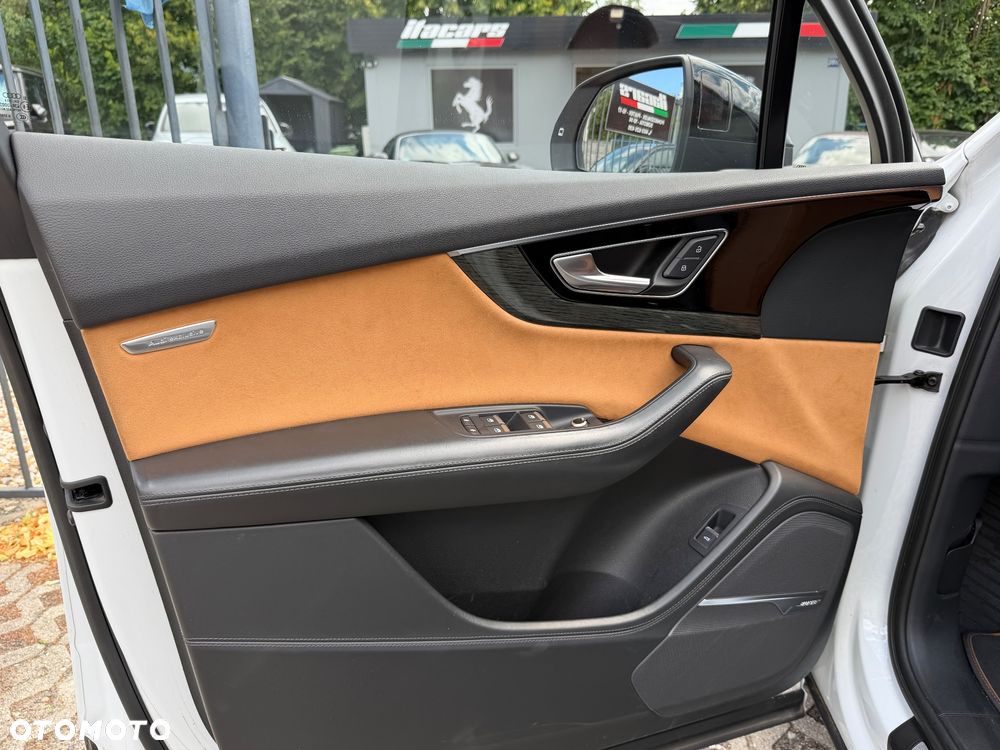 Audi Q7 - 13