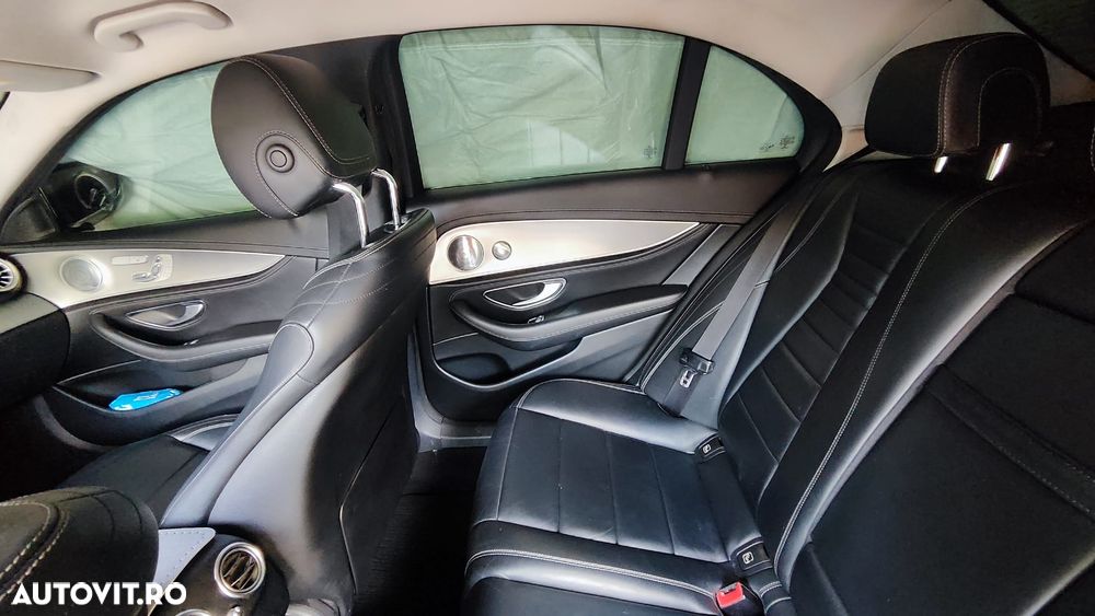 Mercedes-Benz E 200 d 9G-TRONIC AMG Line - 22