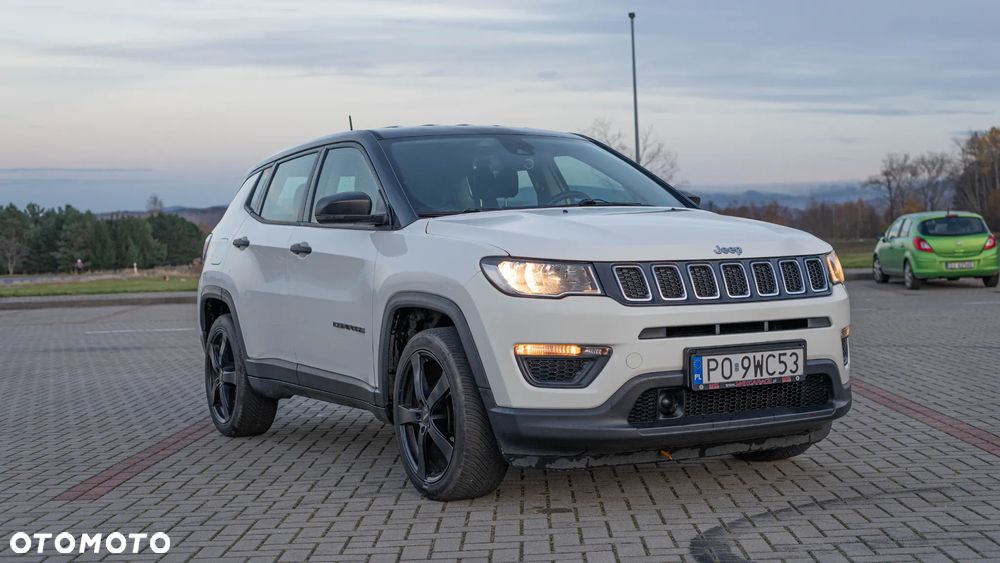 Jeep Compass 1.4 TMair Sport FWD S&S - 14