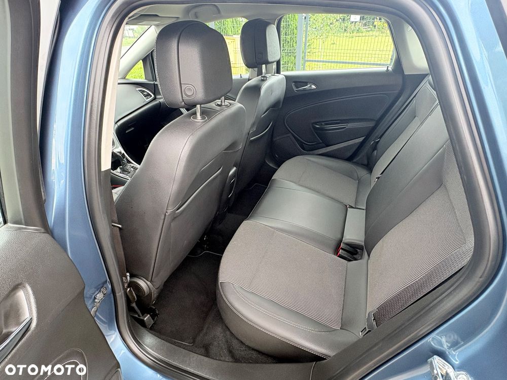 Opel Astra 1.4 T Cosmo - 8
