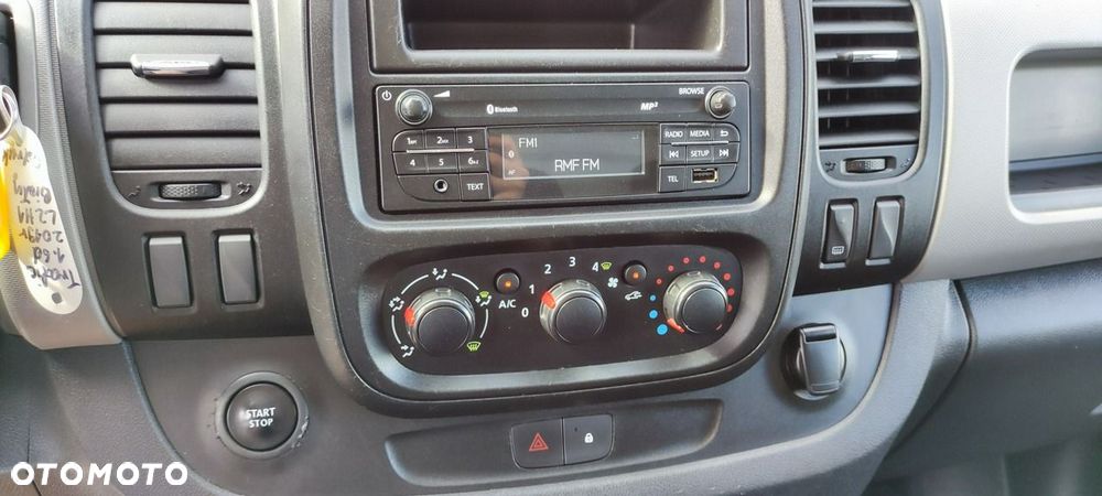 Renault Trafic - 31