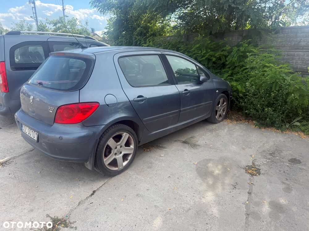 Peugeot 307 1.4 XR - 1