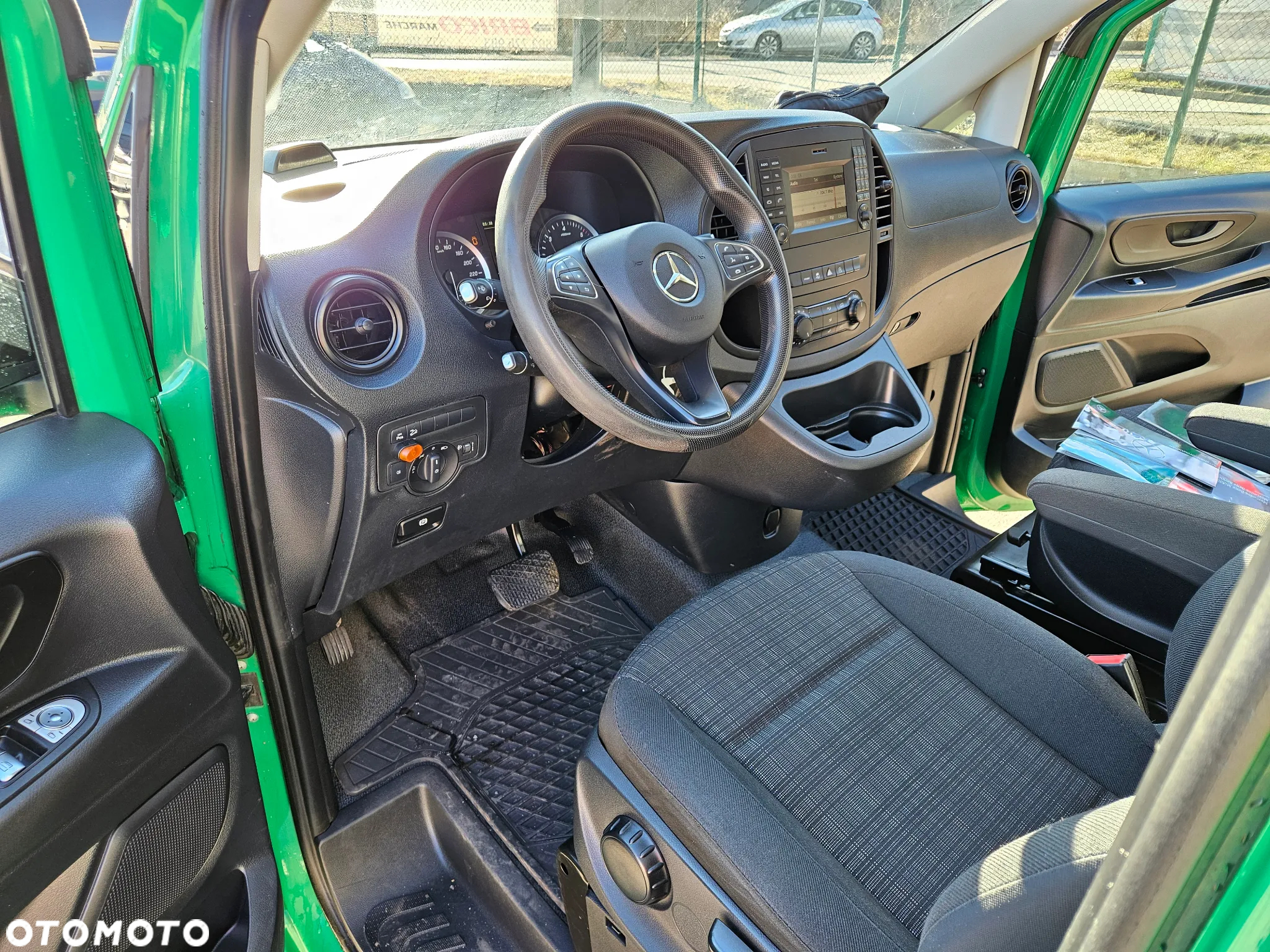 Mercedes-Benz Vito 4x4 automat 190ps long navi klima hak rej.04/ 2020 - 11