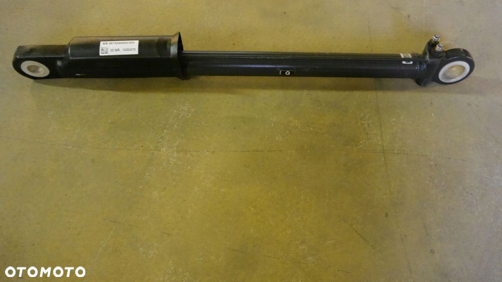 siłownik podnoszenia kabiny atego - 2