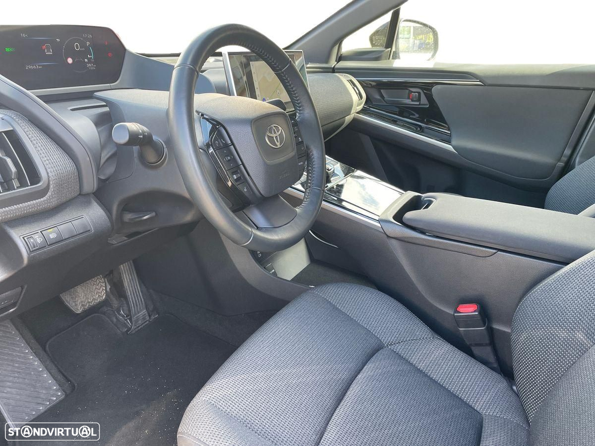 Toyota bZ4X 71,4 kWh Exclusive Limited - 12