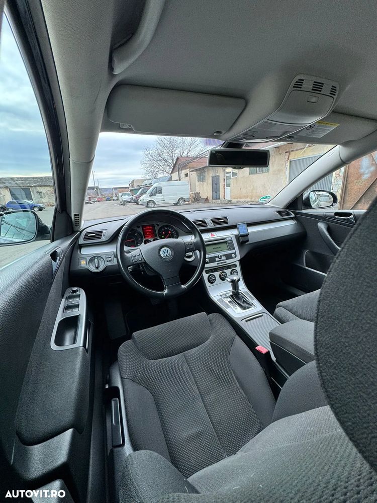 Volkswagen Passat Variant 2.0 TDI DSG Highline - 7