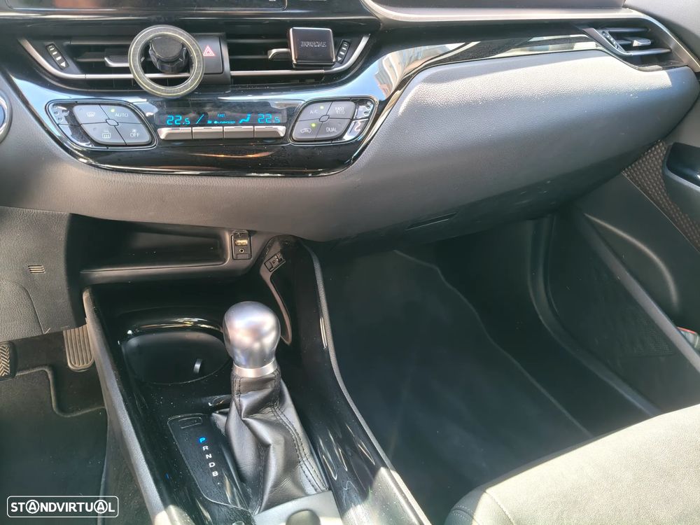 Toyota C-HR 1.8 Hybrid Exclusive+P.Luxury - 13
