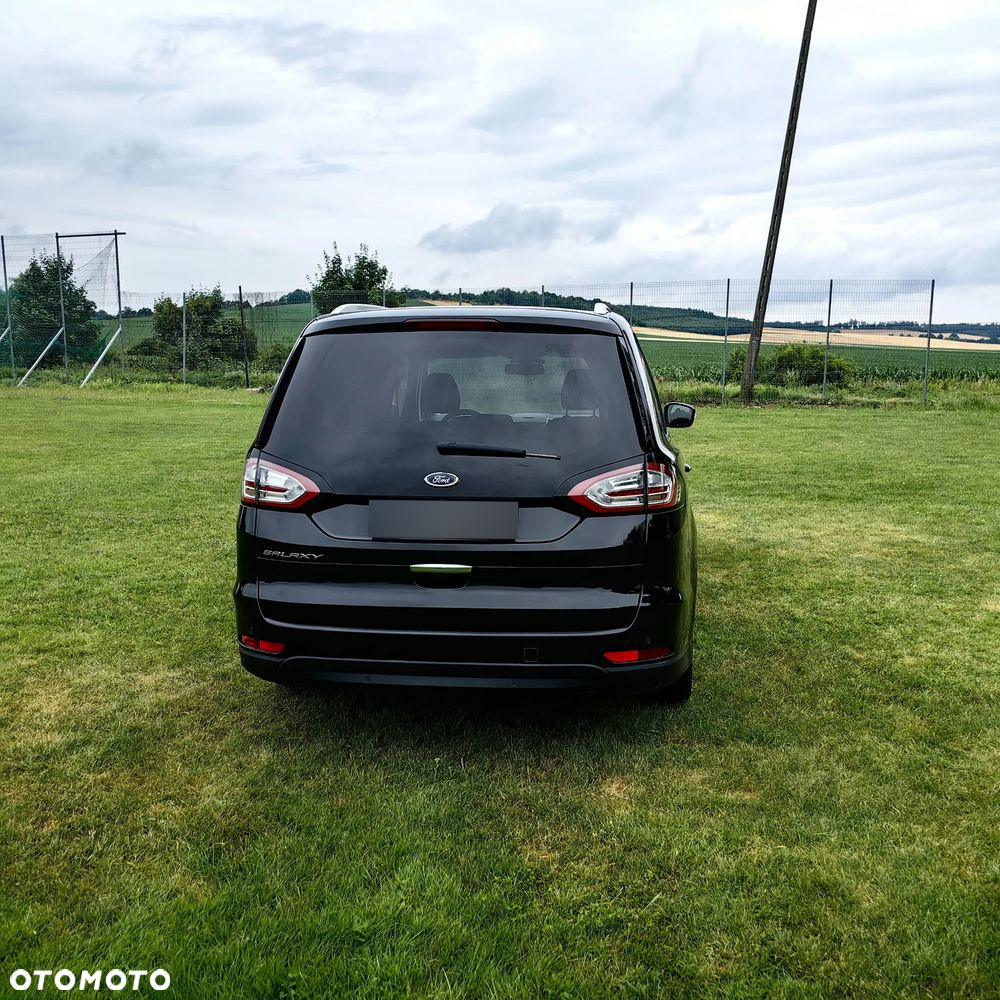 Ford Galaxy 2.0 TDCi Titanium - 25