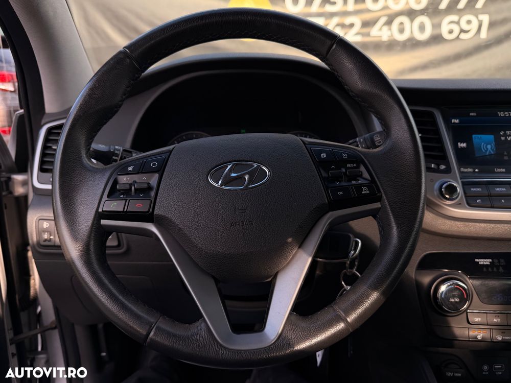 Hyundai Tucson blue 1.7 CRDi 2WD Style - 25