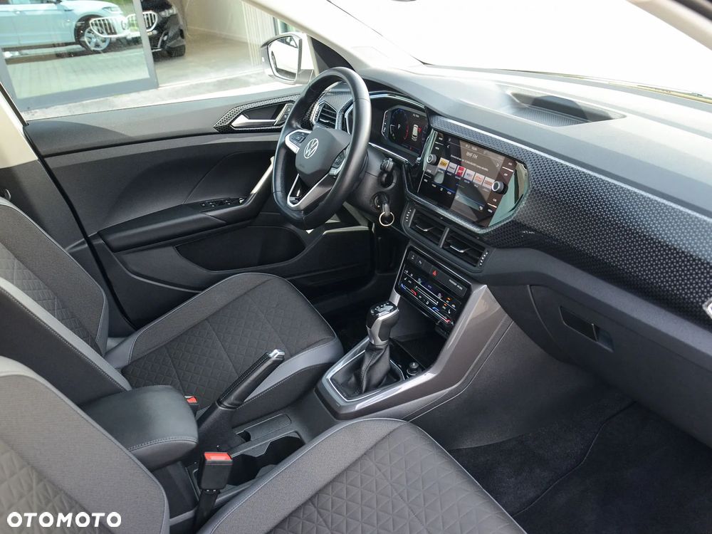 Volkswagen T-Cross 1.0 TSI Life DSG - 27