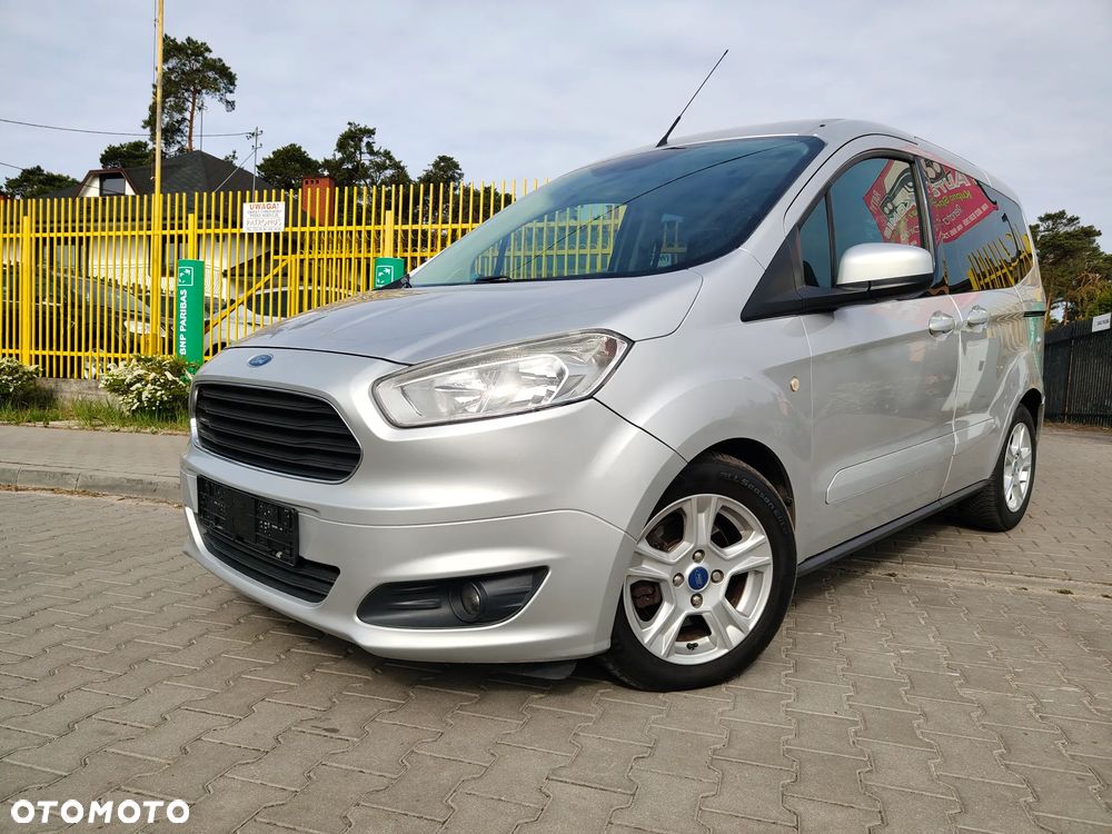 Ford Tourneo Courier 1.5 TDCi S&S Ambiente - 9