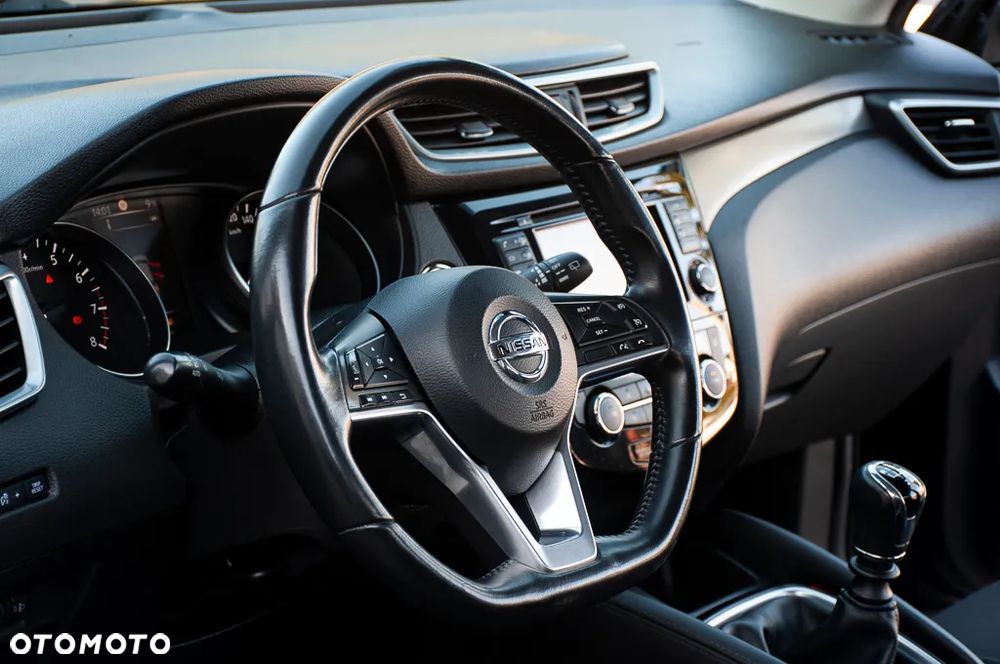 Nissan Qashqai 1.2 DIG-T 360 - 24