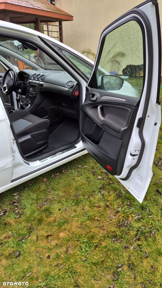 Ford S-Max 2.0 TDCi DPF Titanium - 14