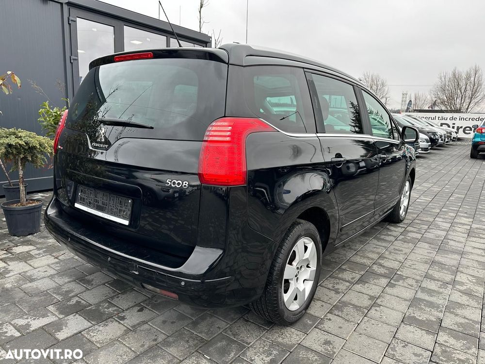 Peugeot 5008 - 4